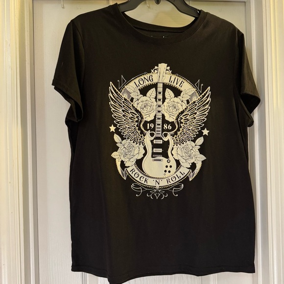 Women’s Rock and Roll Graphic Tee with Short Sleeves - Picture 2 of 9